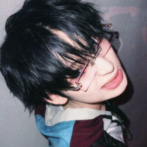 Meet your Posher, Kayytu